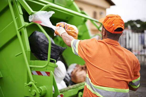 Best Garage Cleanout Services  in Lyndhurst, OH